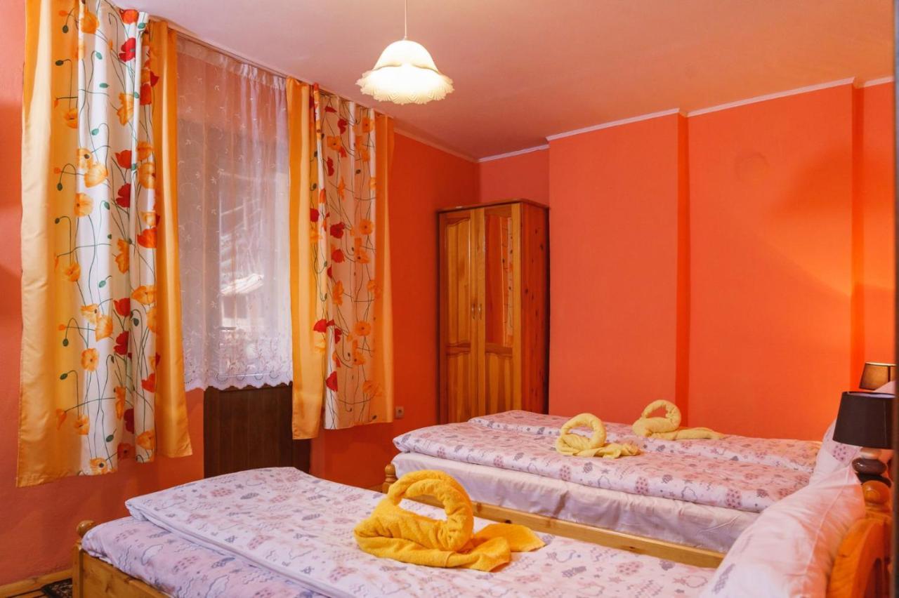 Фън Шуй Къща За Гости 88 دوبرينيشت المظهر الخارجي الصورة
